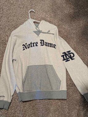 Notre Dame Hoodie Mitchell & Ness | Women's Small | Worn Twice | Retail $100+